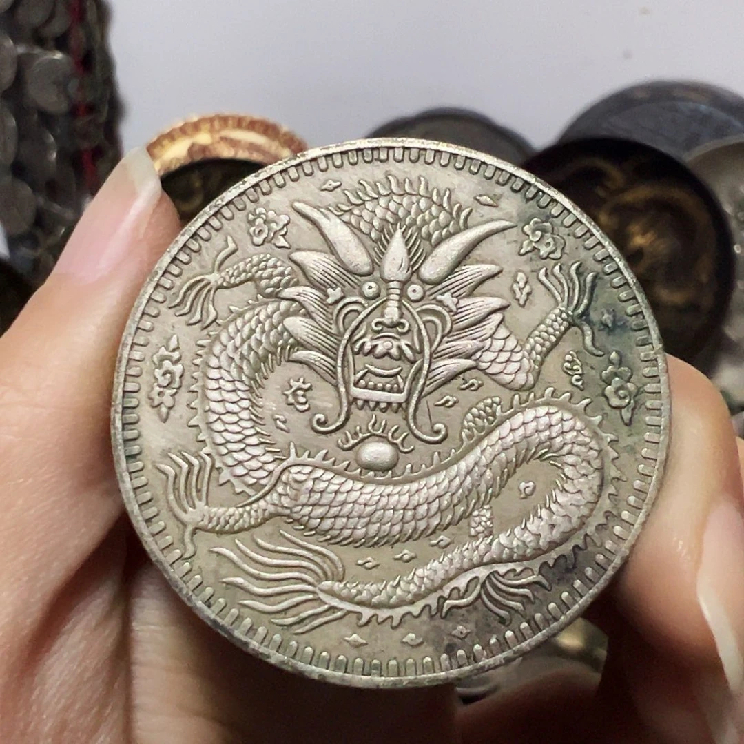 金属复古工艺品龙洋1