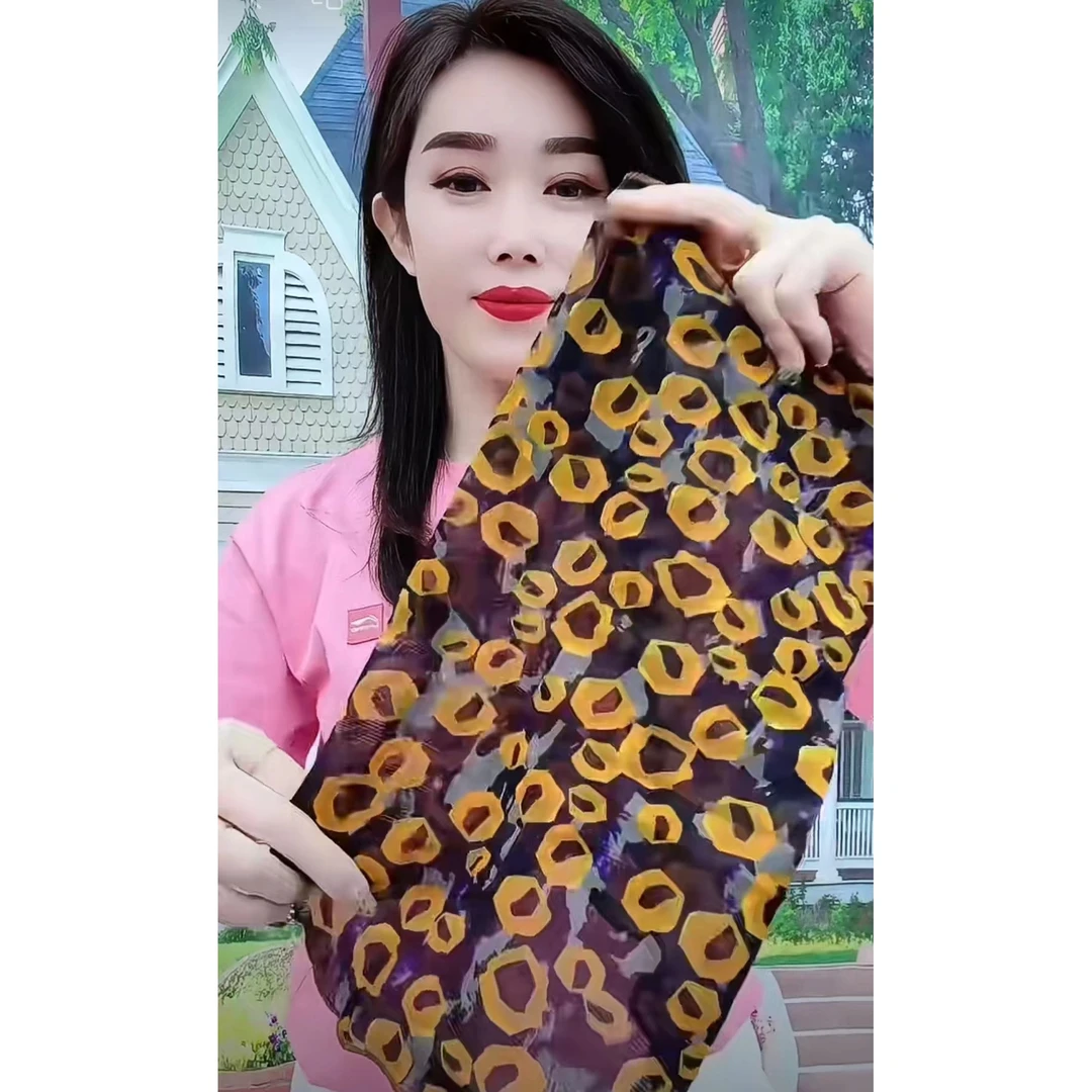 新款夏季薄款挂耳围巾D