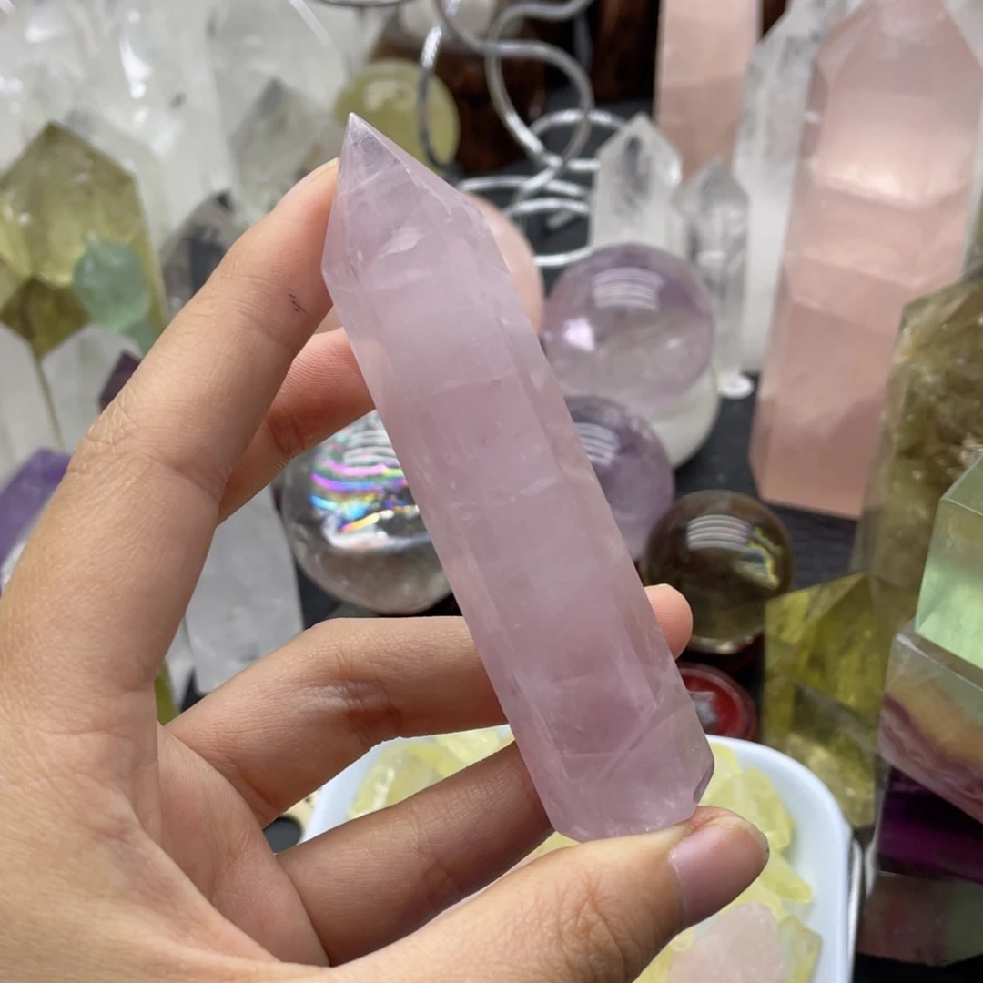 38未镶嵌水晶雷*粉水晶柱