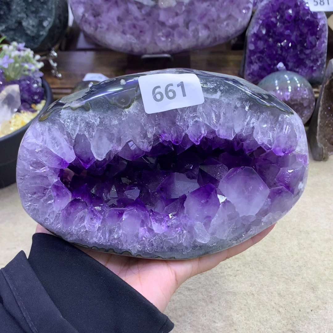 紫晶大型摆件（非配饰）未镶嵌