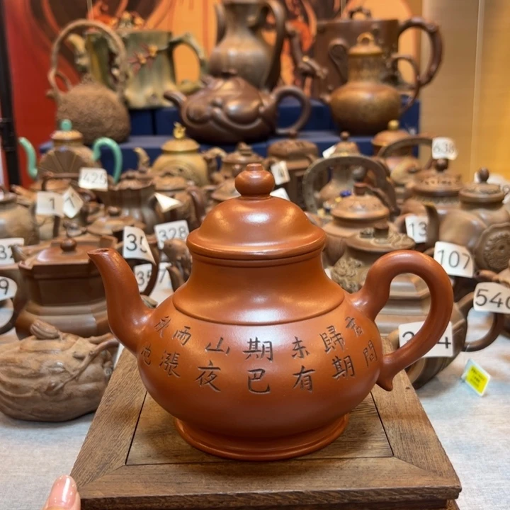 紫砂壶等艺术精品