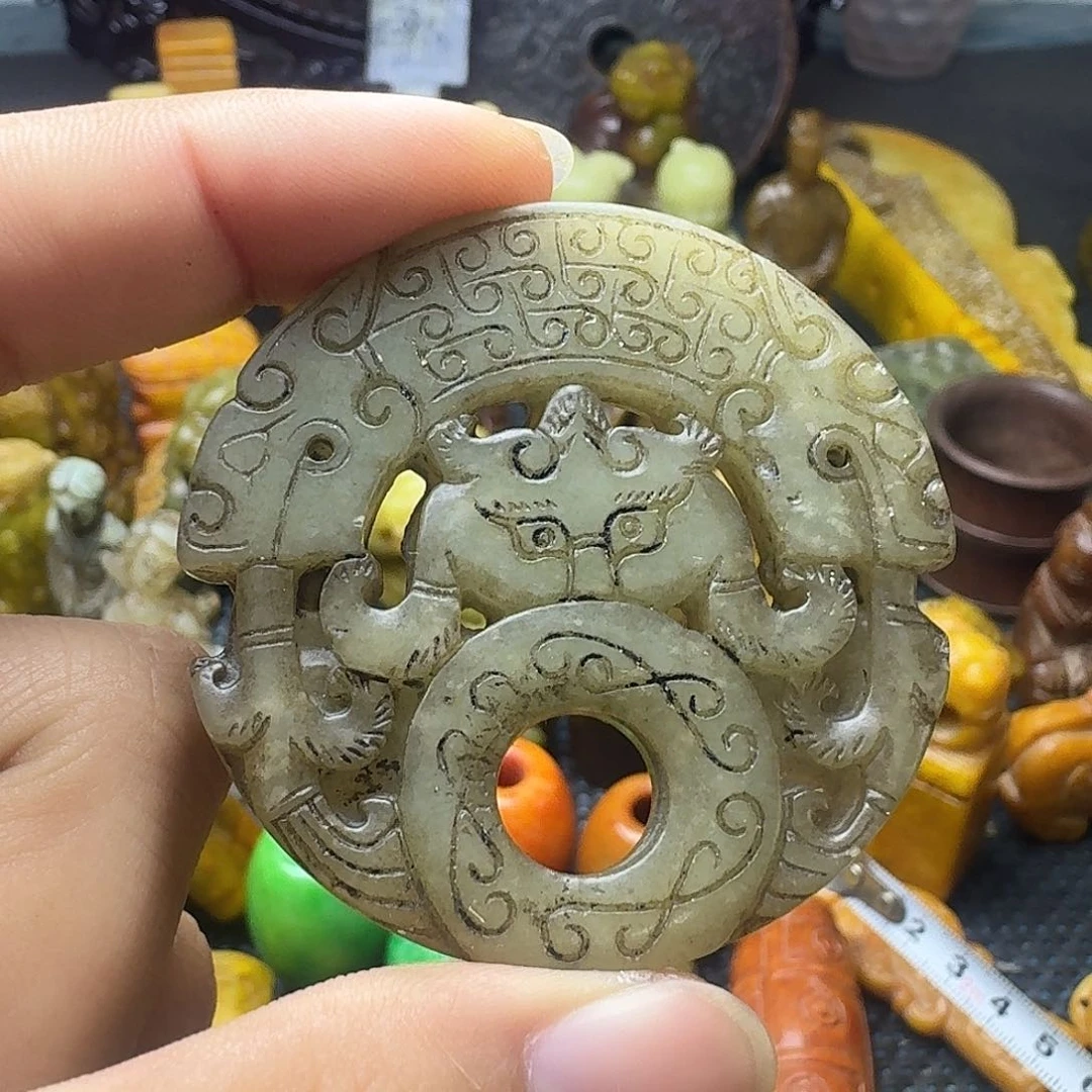 白玉菩提吊坠。。。