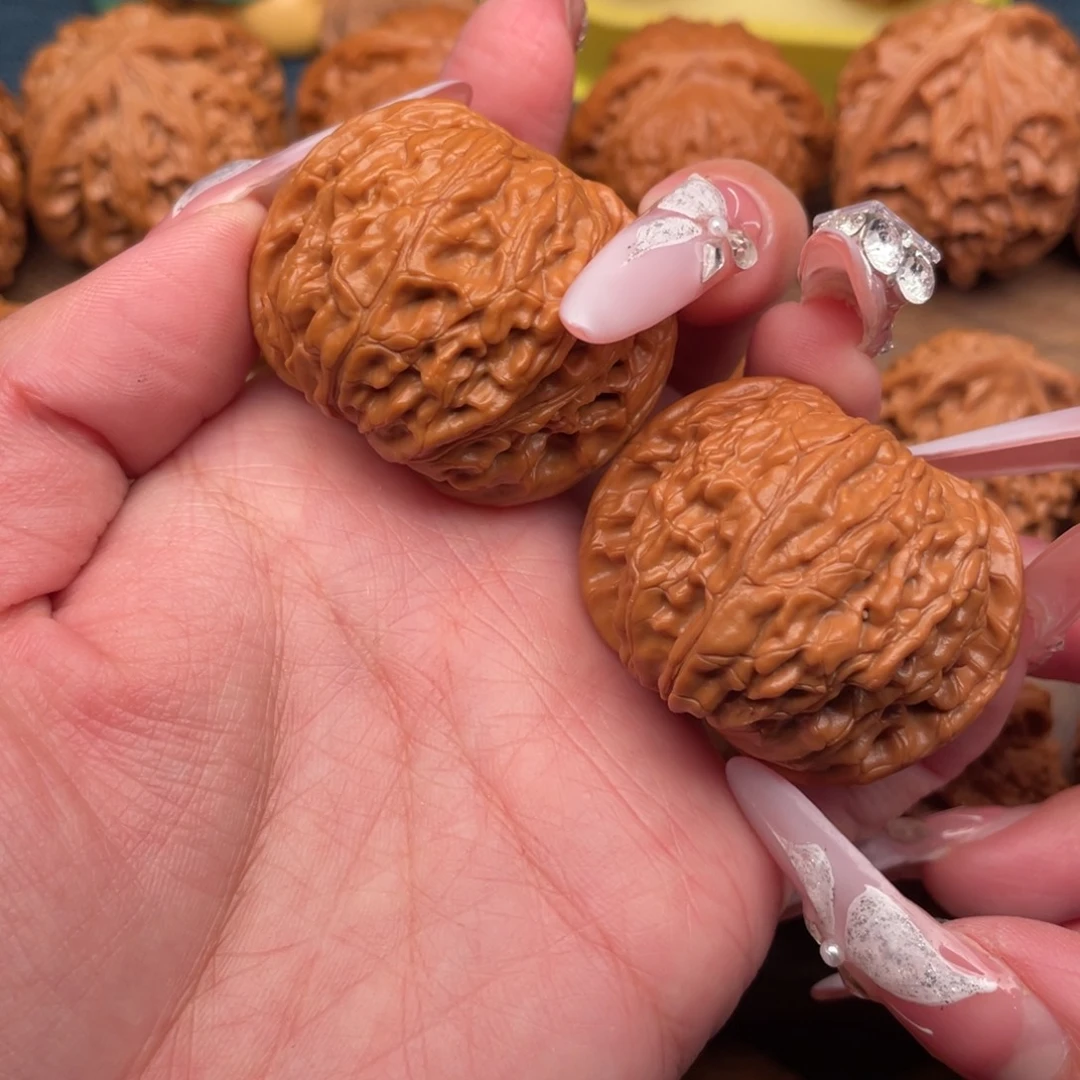 把件文玩核桃全品红皮山地磨42