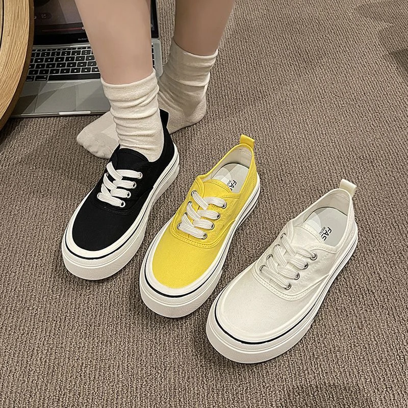 #8208 厚底增高百搭休闲帆布板鞋