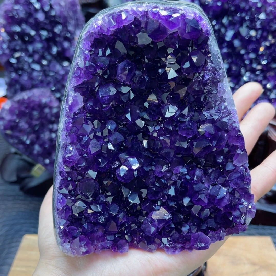 紫晶大型摆件（非配饰）未镶嵌