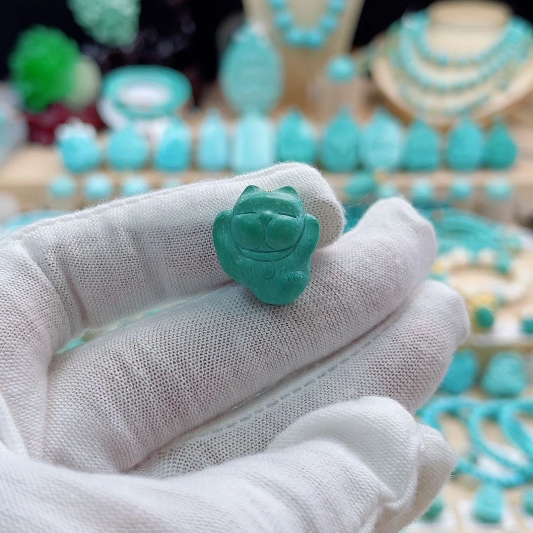 绿松石未镶嵌珠宝奇石