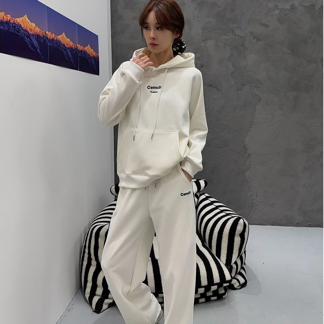 T126双11福利清仓冬季新款加绒韩版立体绣女士连帽运动套装25-196