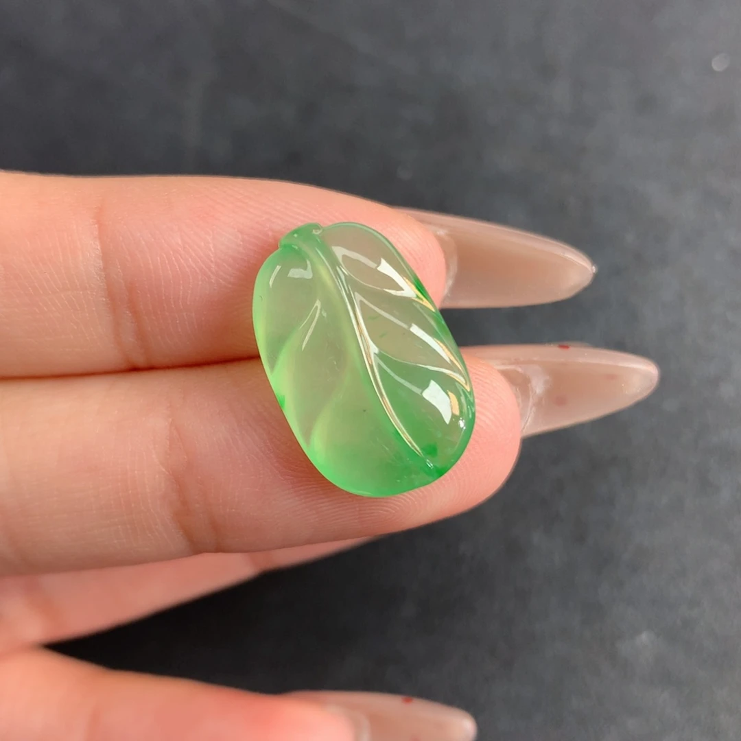 翡翠裸石翡翠18.3/11.83/4.96