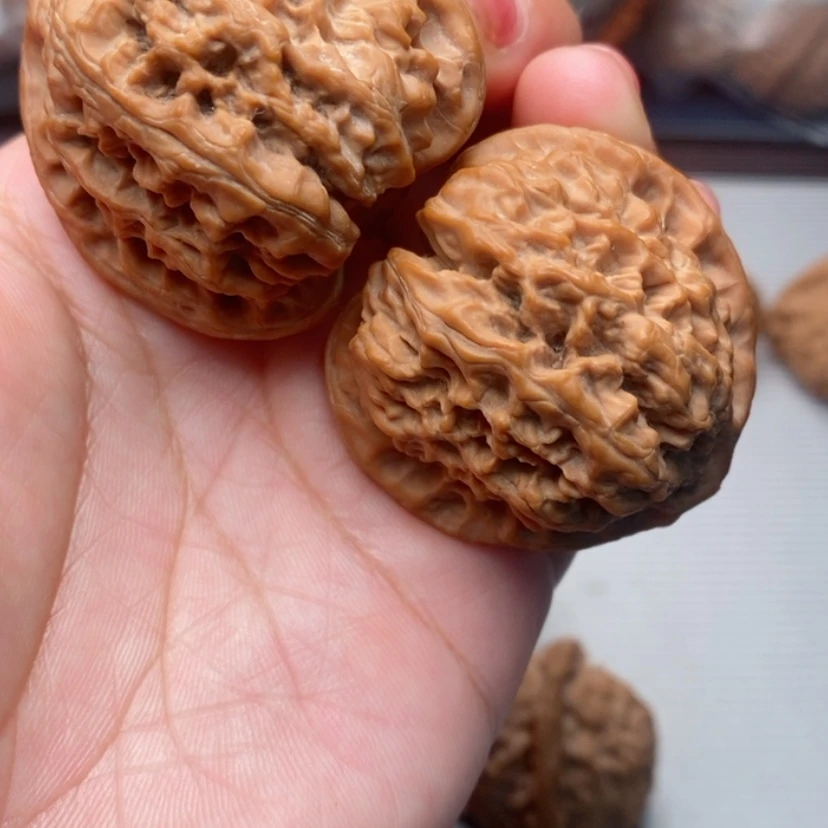 【闪购商品】文玩核桃吊坠40尺野牛全品