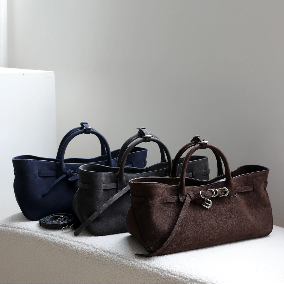 小众设计通勤包复古皮带装饰头层牛皮麂皮大容量手提包单肩斜挎包