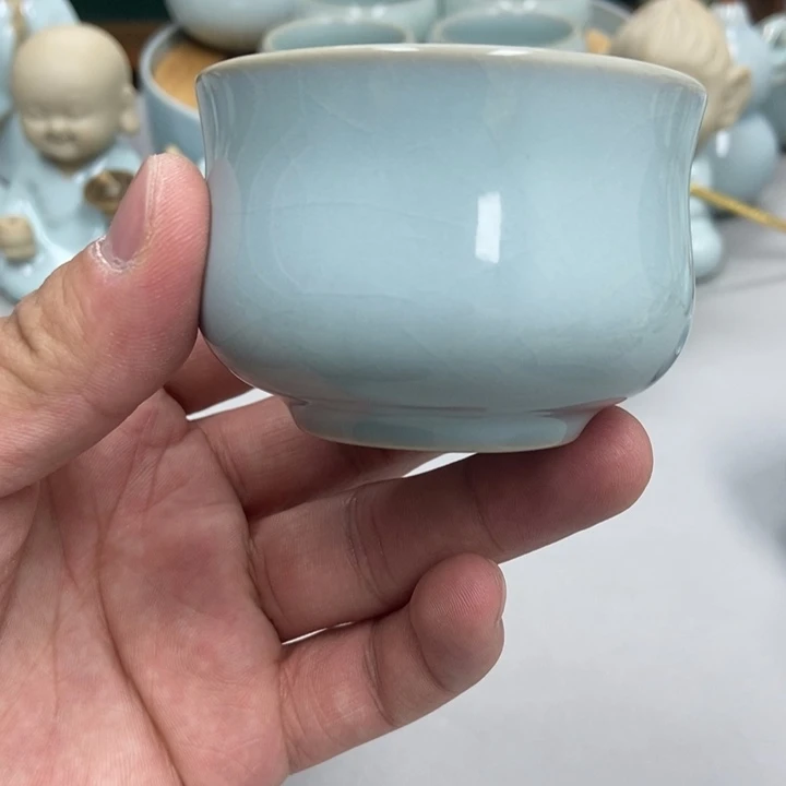 瓷平***梨天青色张君老师元宝杯