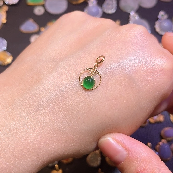 翡翠18K金镶嵌吊坠(不含链)天然翡翠