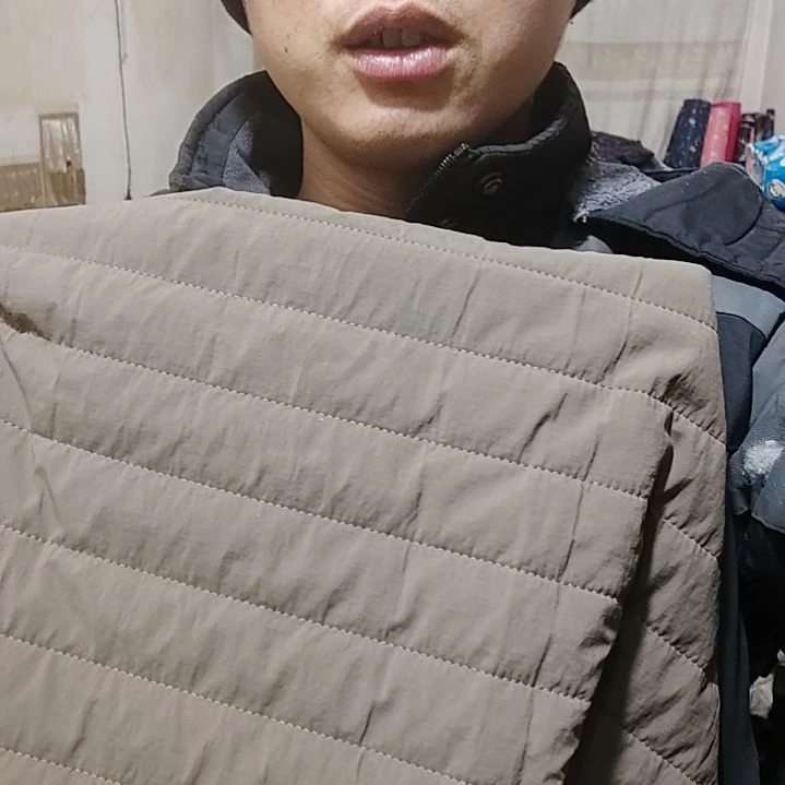 深咖色小横格3米，一份