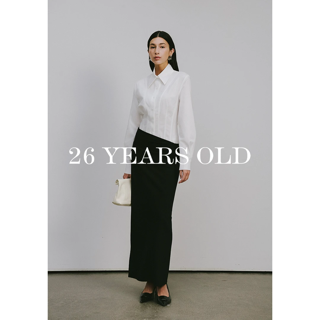 26YEARSOLD 原创设计显瘦真两件套装 鱼骨设计衬衫+斜腰半裙3664