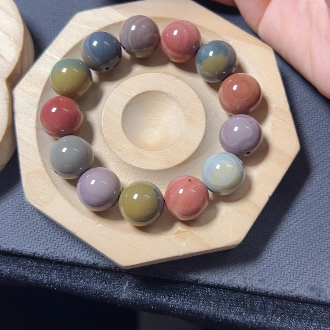 W****石英质玉未镶嵌手链197