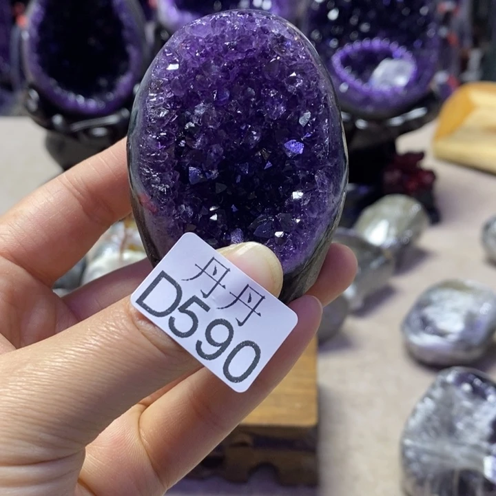 水晶大型摆件（非配饰）未镶嵌