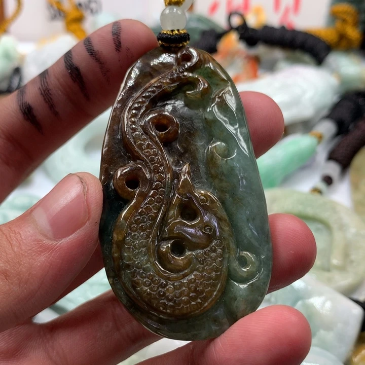 翡翠未镶嵌颈饰保真天然a货翡翠