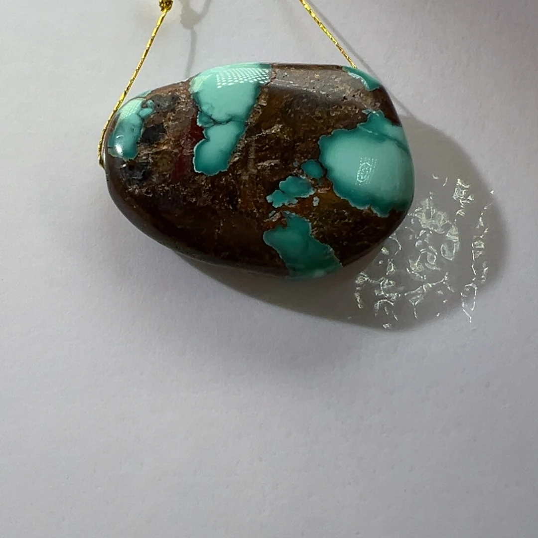 绿松石未镶嵌挂件