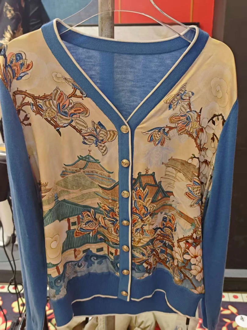 【580】秋冬新品时尚百搭印花宽松开衫气质V领休闲女士上衣