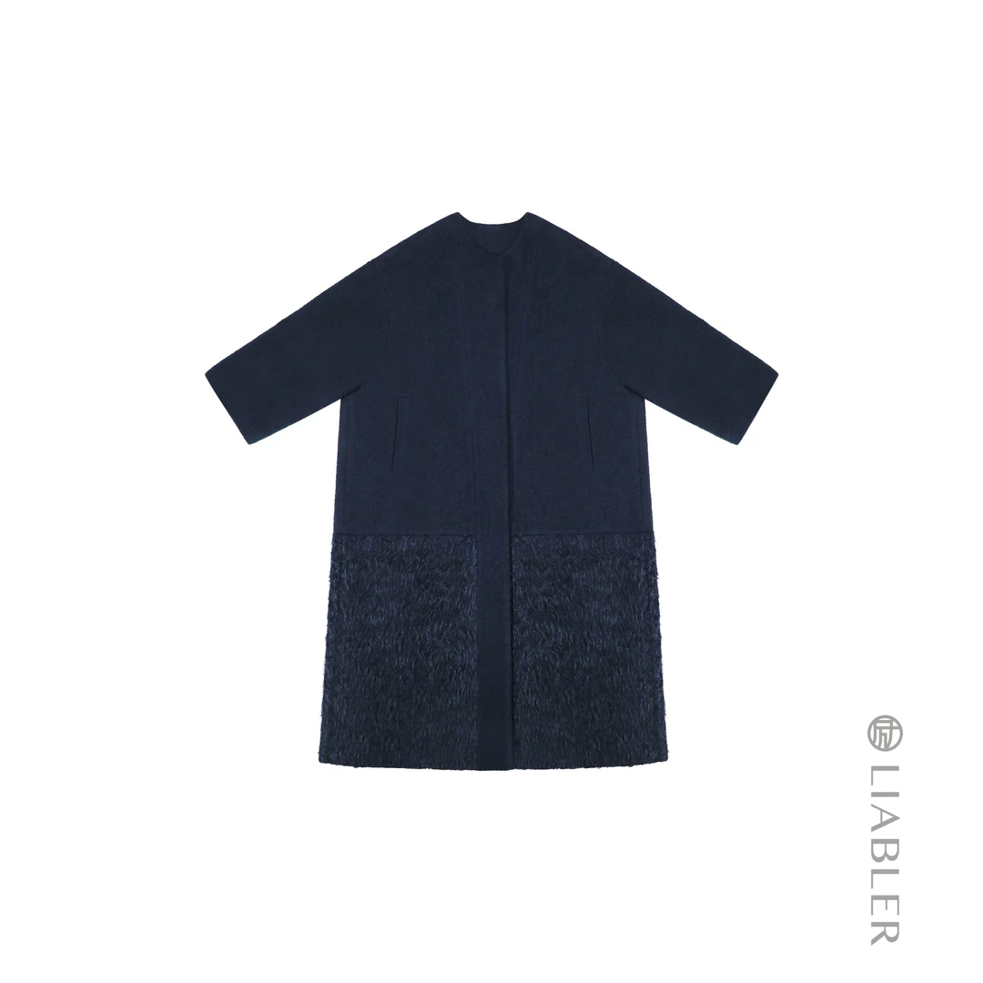 LIABLER D25秋冬绵羊毛马海毛羊驼毛拼接毛感落肩大衣 LAW25718S