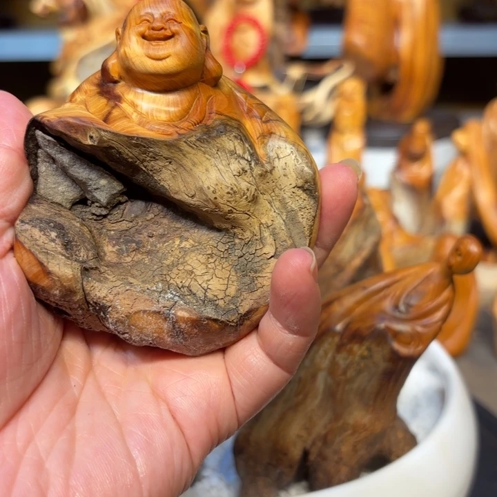柏木太行崖柏弥勒佛