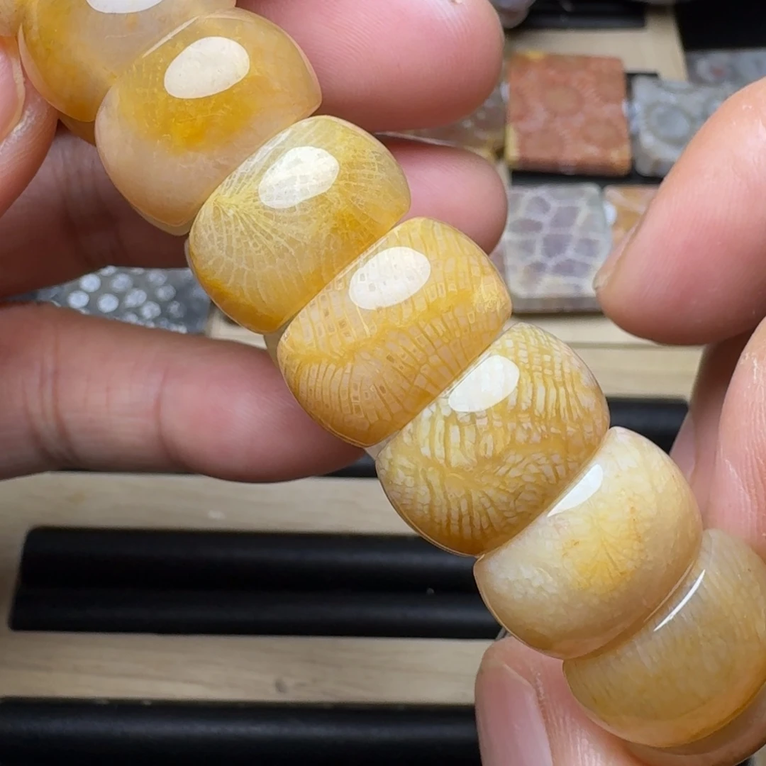 硅化玉未镶嵌纯天然色有机玉石保真色