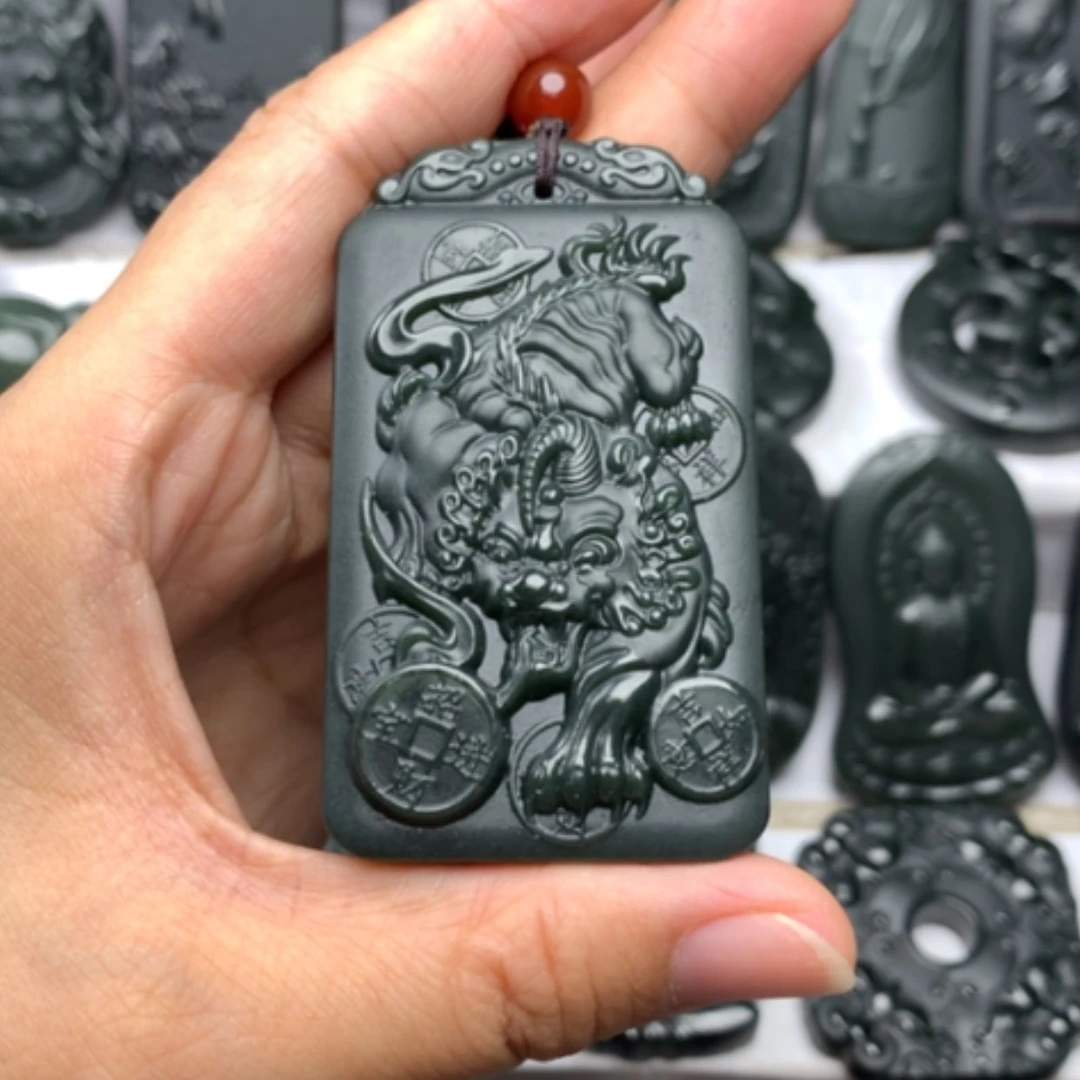 【闪购商品】颈饰未镶嵌和田玉双面雕刻