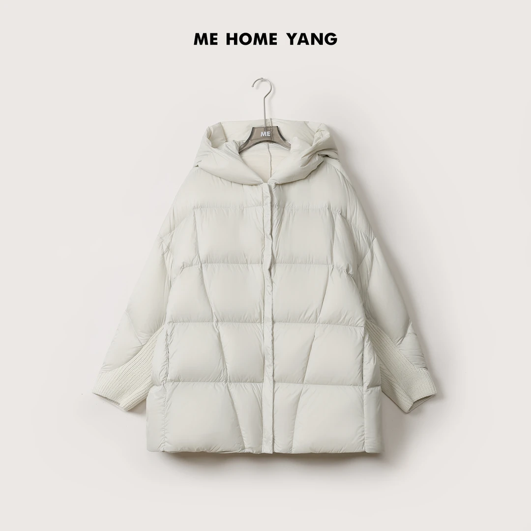 ME【温暖包裹】白鹅绒绗穿工艺御寒保暖连帽一手长羽绒服MEQA5494
