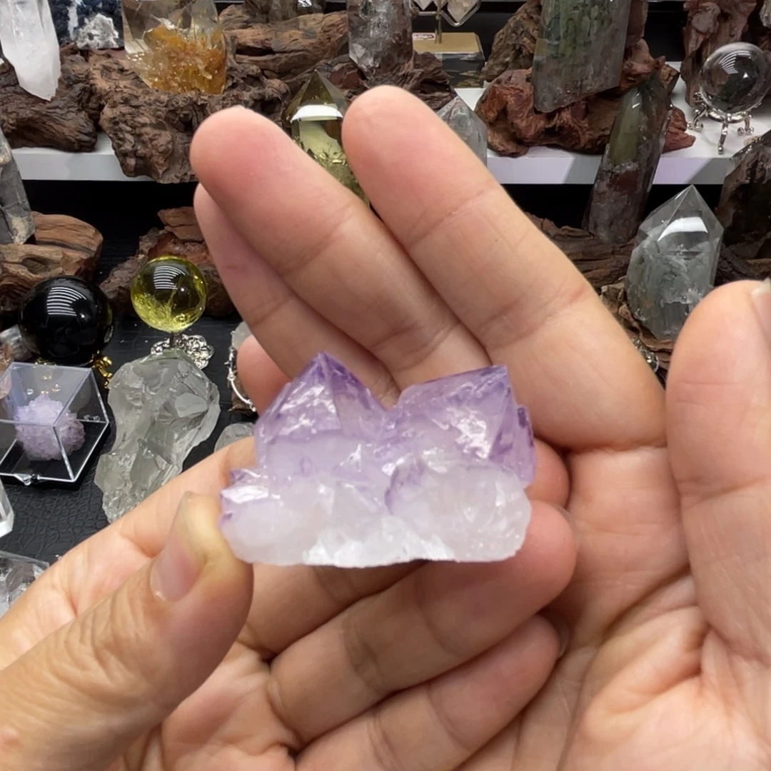 石材南非仙人掌水晶t13