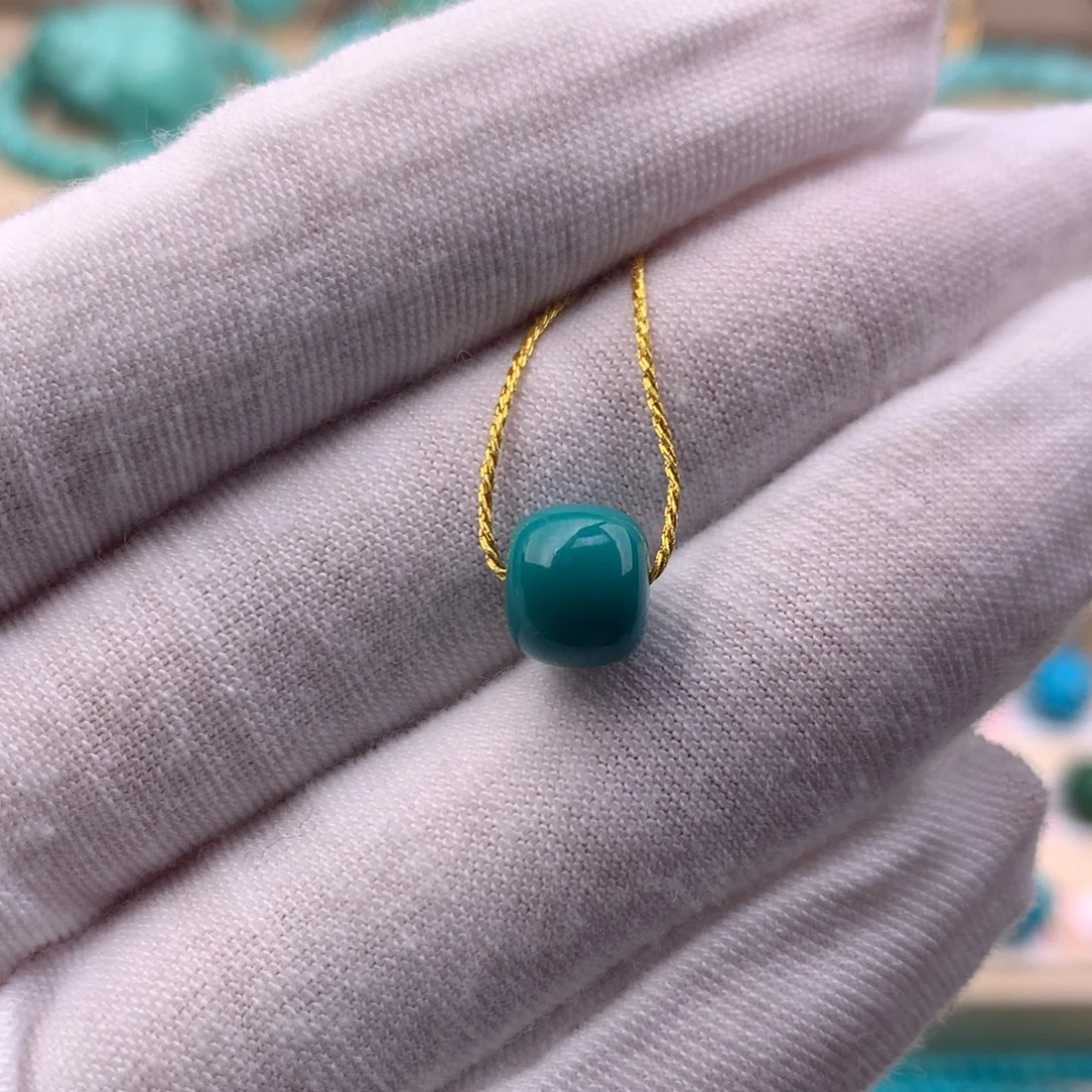 绿松石未镶嵌珠宝奇石8.2*7