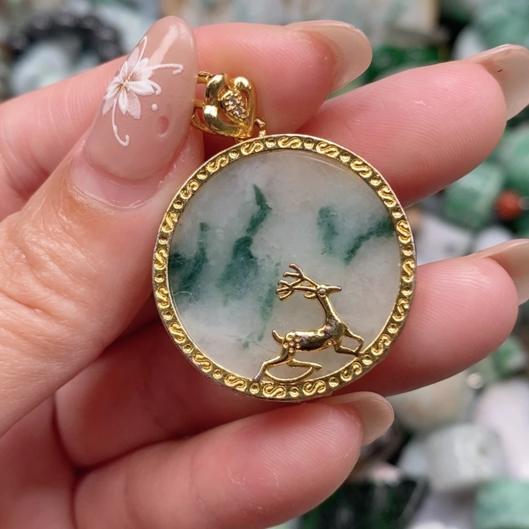 翡翠未镶嵌吊坠(不含链)