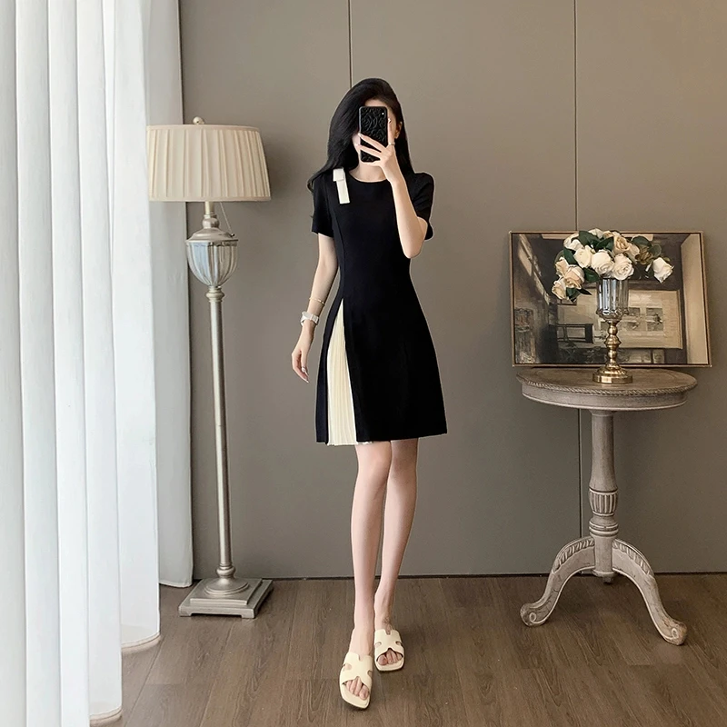 黑色休闲连衣裙气质女套装夏季收腰高级感赫本风小黑裙拼色裙子
