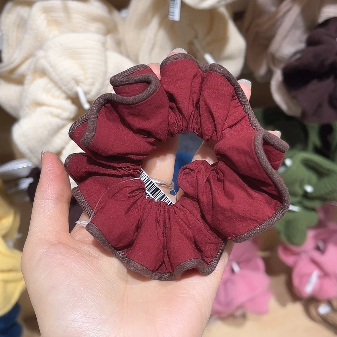 布艺非金属枫叶红咖边小肠