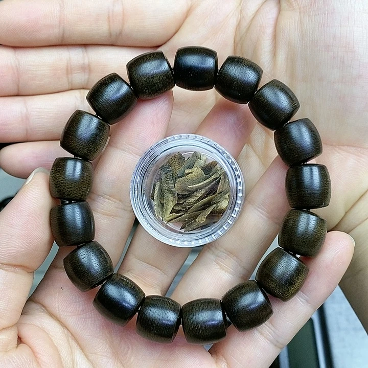 沉香沉香碎屑越南芽庄白棋楠