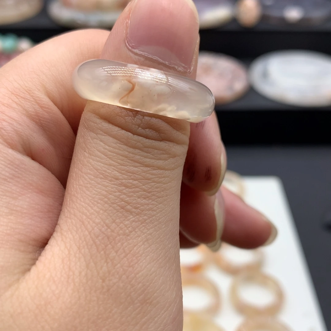 【闪购商品】玛瑙/玉髓手镯合金劉*姐