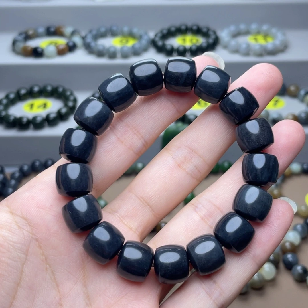 和田玉未镶嵌手串