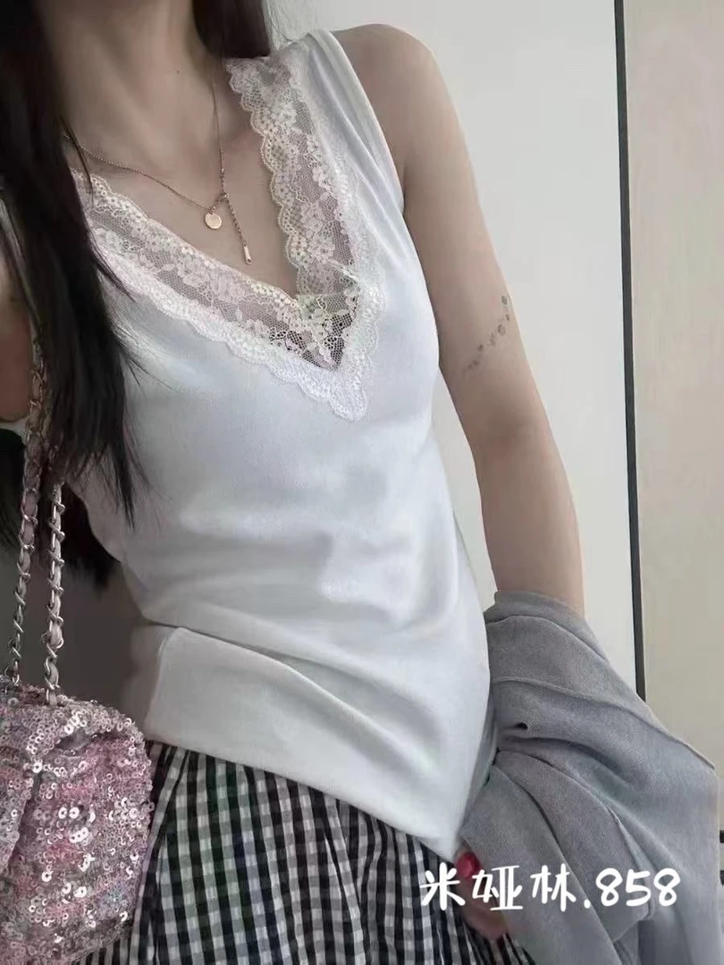 858  [无胸垫款]精致蕾丝拼接V领显瘦亲肤软糯百搭美背吊带背心