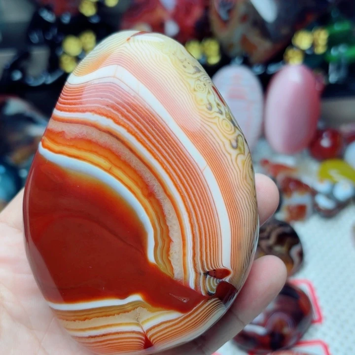 用***9玛瑙/玉髓未镶嵌珠宝半成品