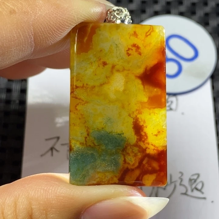 未镶嵌颈饰玛瑙/玉髓梦**里
