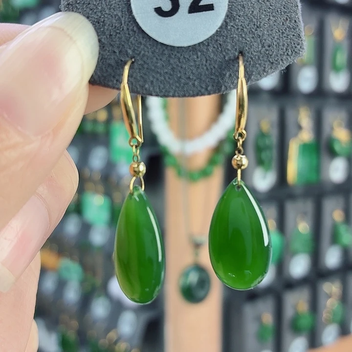 和田玉18K金镶嵌耳饰