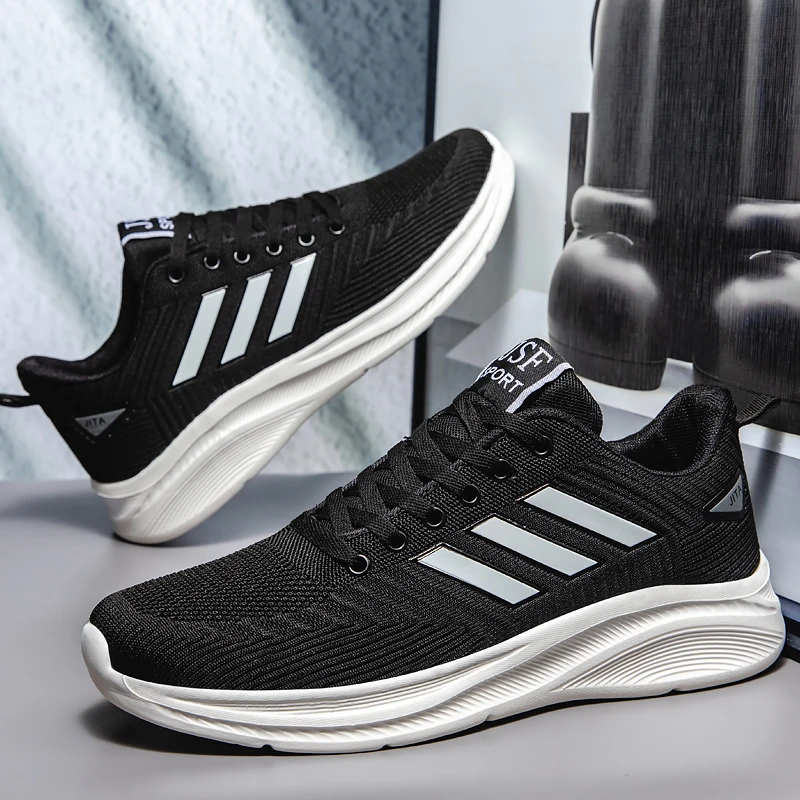 48码大码跑步鞋男鞋春季轻便运动鞋透气软底休闲男士系带高弹跑鞋