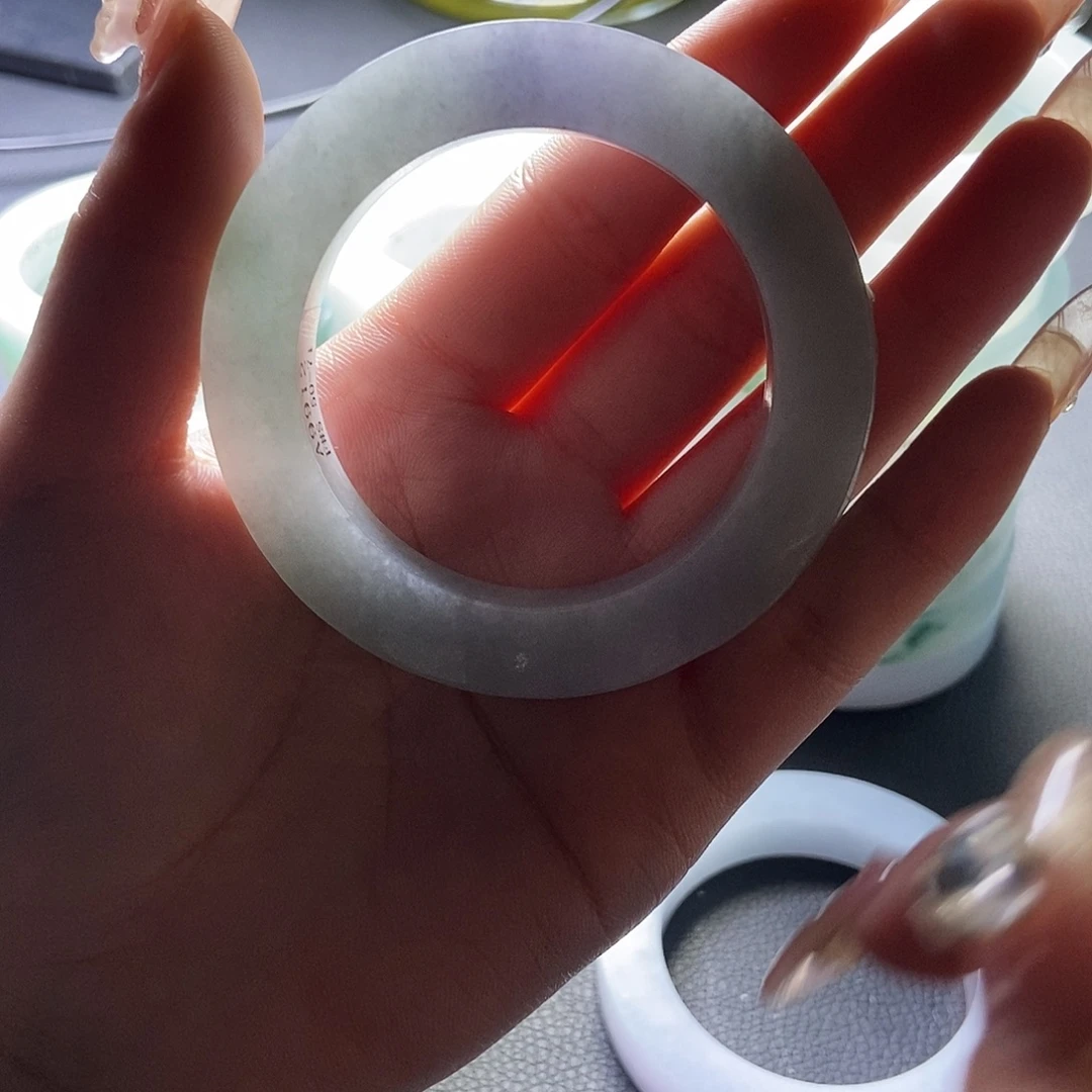 巴***兰定制翡翠未镶嵌Aa