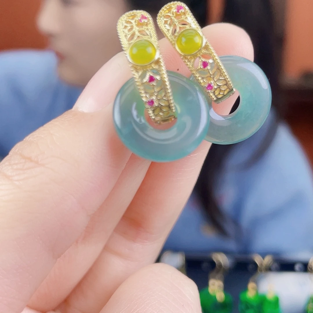 翡翠未镶嵌耳饰饰品