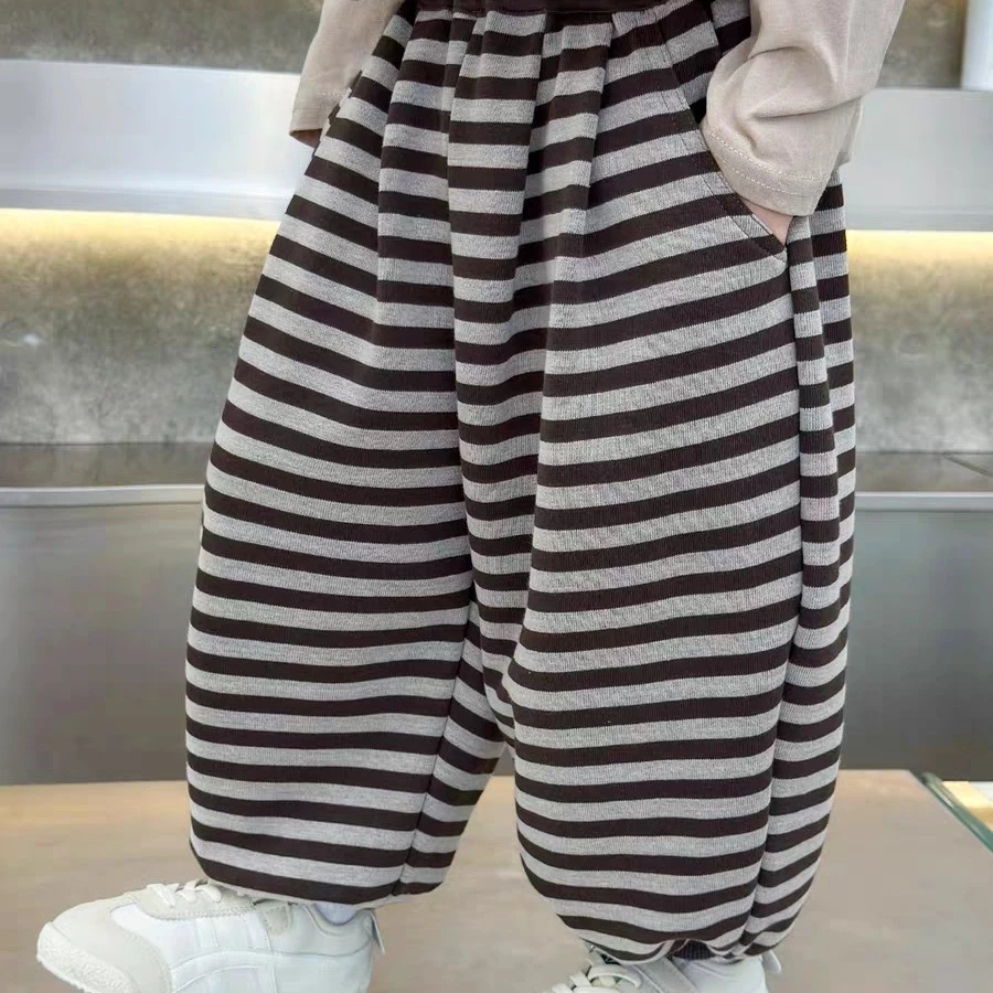 6302小童复合葵花绒卫裤