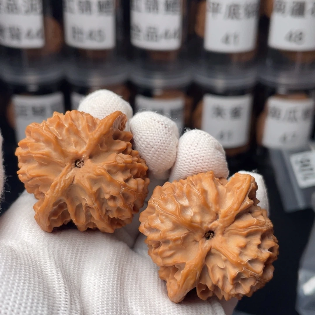 文玩核桃把件全品43苹果园