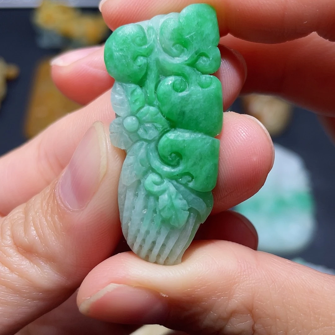 未镶嵌定制翡翠翡翠