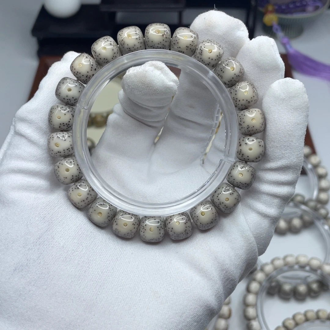 手串星月菩提10.5×9.5灰冰糖大眼睛小细星B13