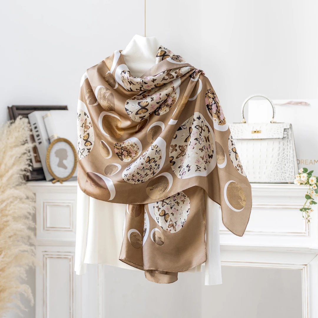 达芬奇密码【千蝶圆窗】2025新丝缎180*80cm百搭女士百搭披肩纱巾