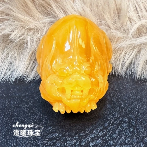 23g（43.7×34×28.5mm）焦皮料芬达色蜜蜡貔貅