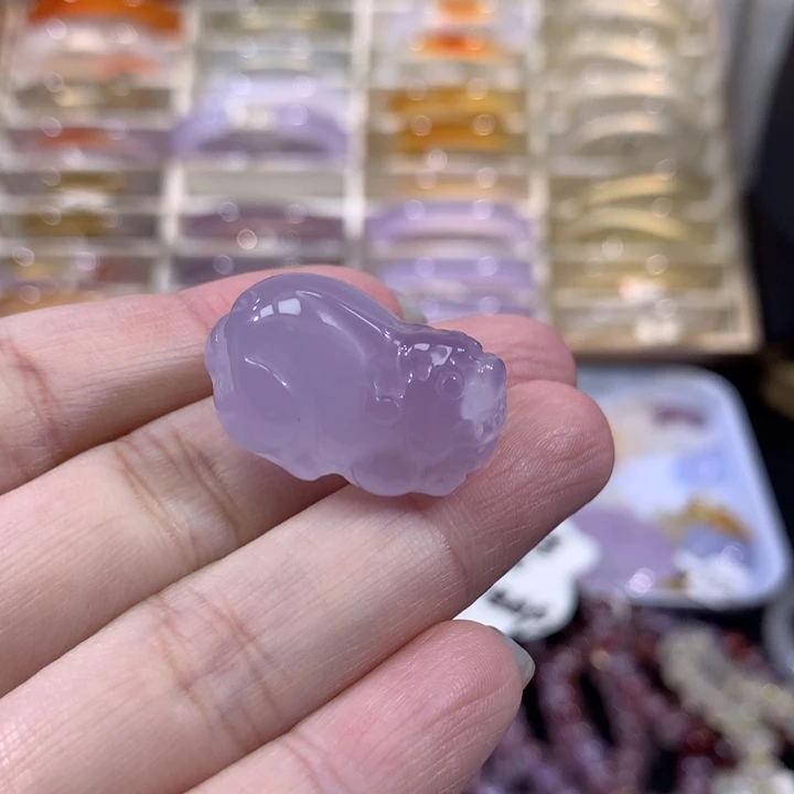 莫***奈玛瑙/玉髓未镶嵌颈饰